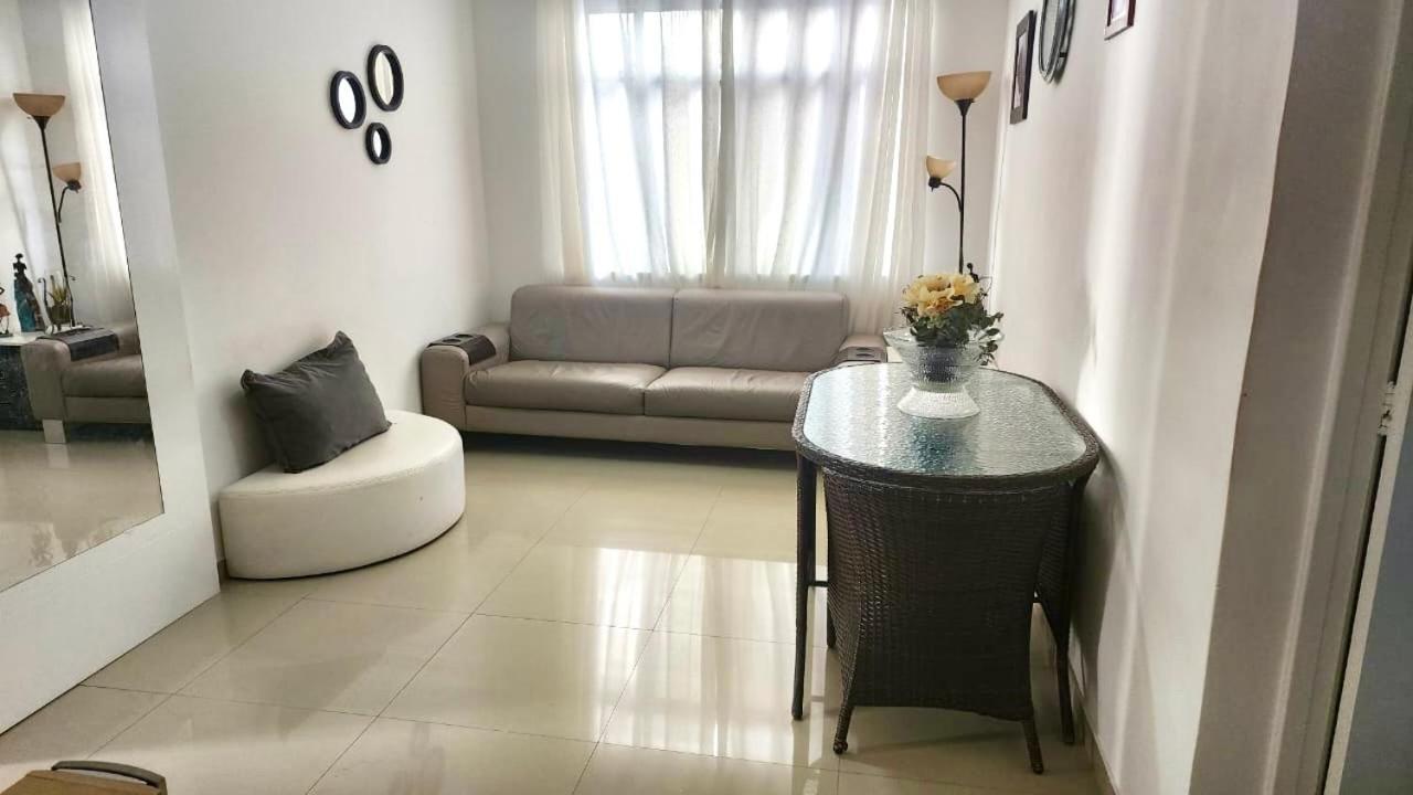 Apartamento Na Praia Do Forte Кабу-Фріу Екстер'єр фото